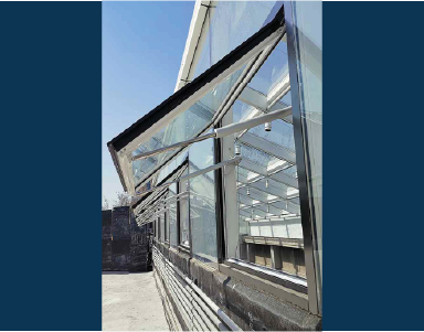 SR-R90 Electric Top-Hung Skylight thumbnail 2
